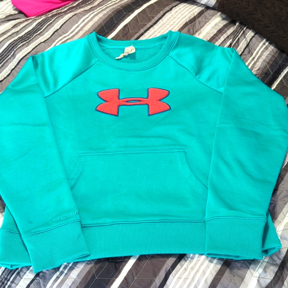 Women's Under Armour Sweatshirt